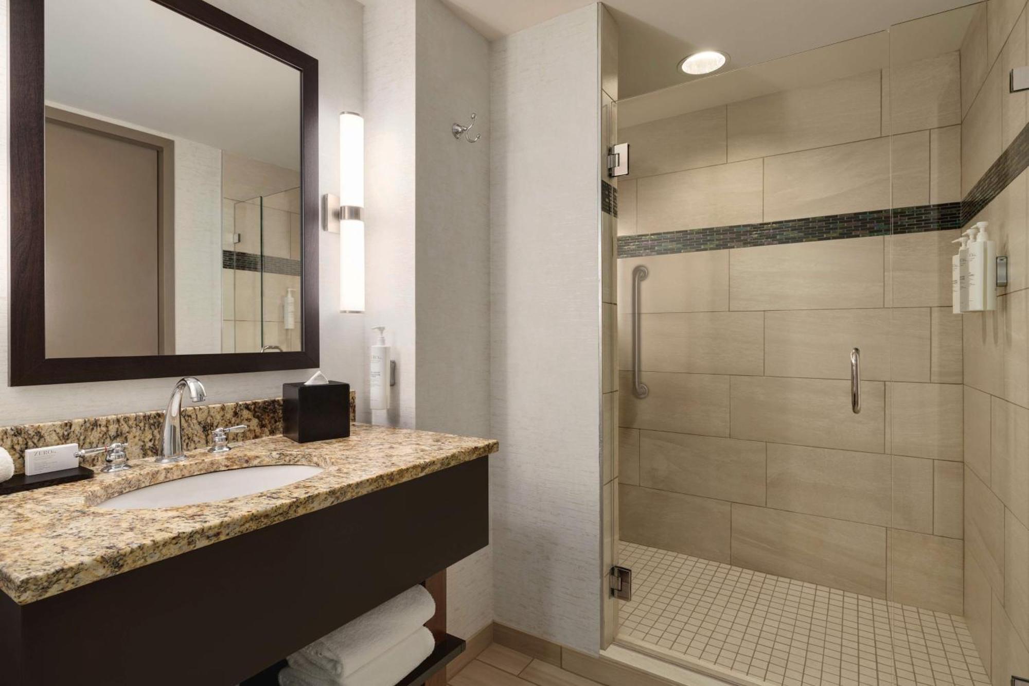 Embassy Suites Chattanooga Hamilton Place Eksteriør bilde